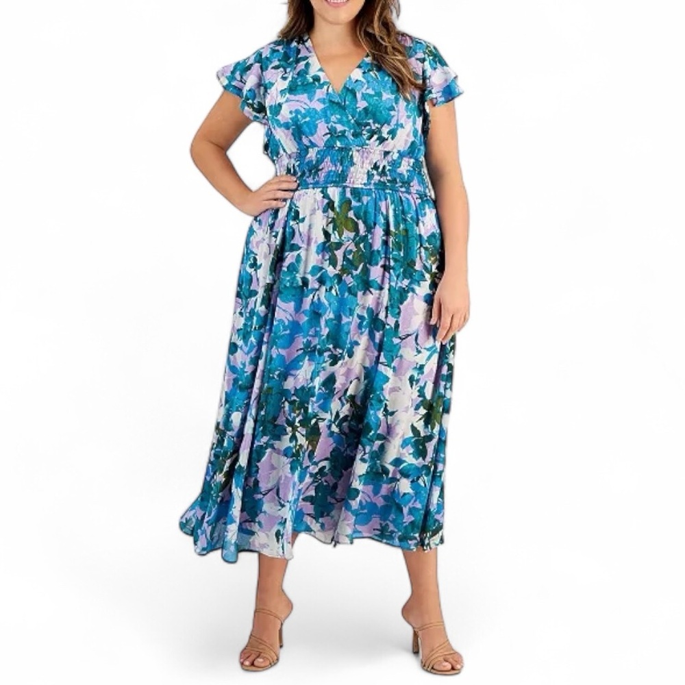 Taylor Plus Size blue white multi colored floral V-Neck Chiffon Dress
